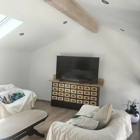 Lecarreblanc 住宿加早餐酒店 3*