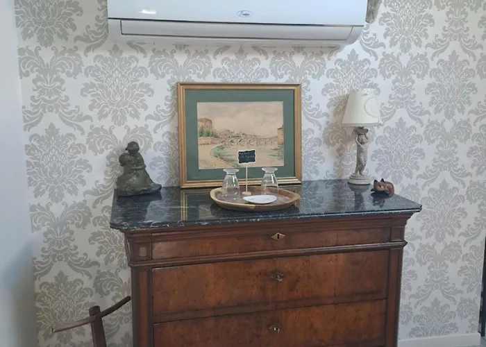 Lecarreblanc Bed and Breakfast