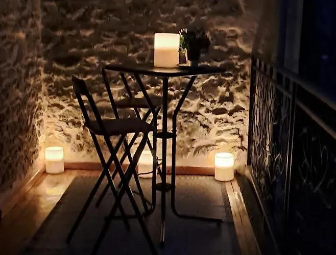 Bed and Breakfast Lecarreblanc 3*